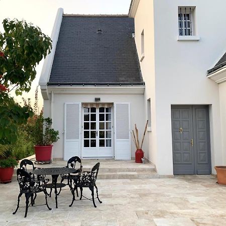 La Tour De Saint Cyr Bed and Breakfast Buitenkant foto